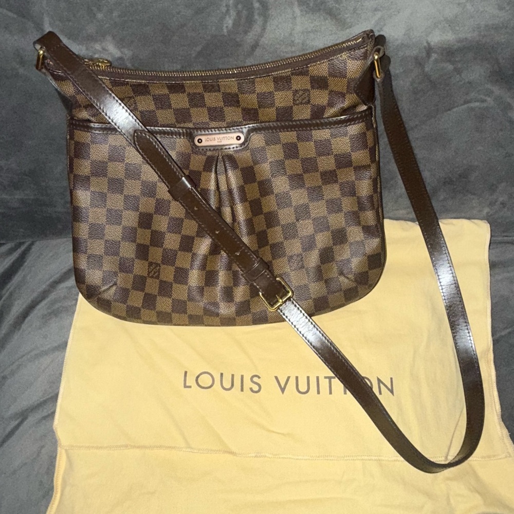 Louis Vuitton Bloomsbury pm in Damier Ebene crossbody Bag